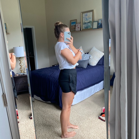 Boutique Envelope Skort - Picture 4 of 5